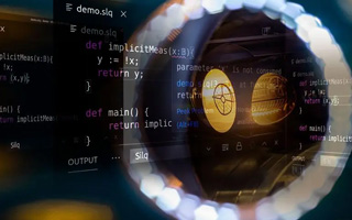 荆门 api php源码,下载的php源码怎么运行呢？